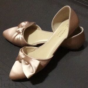 LC Lauren Conrad Women's Flats in Metallic Pink